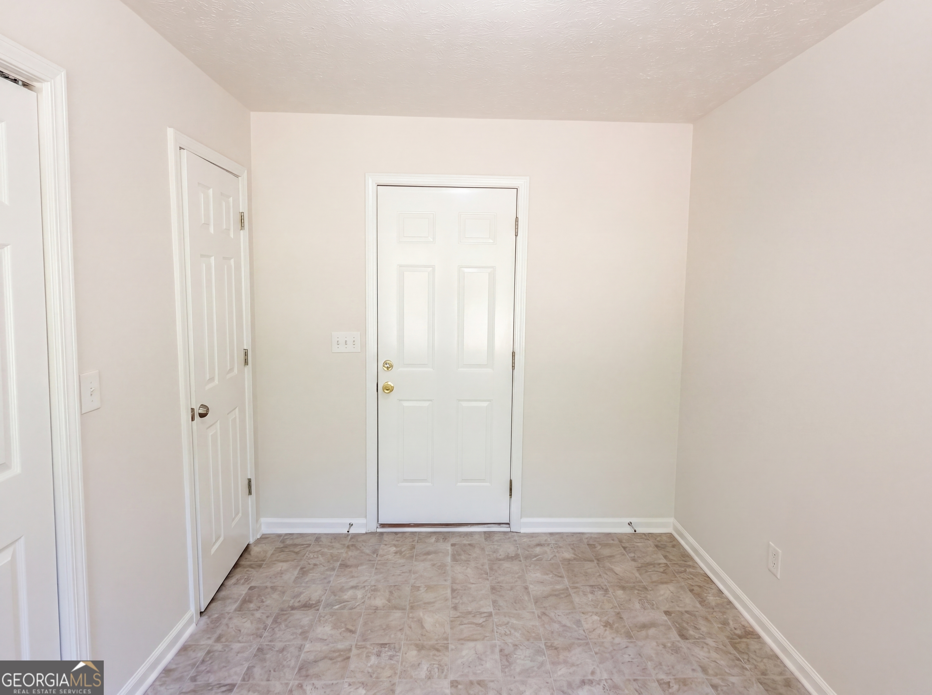 182 Livingston Lane Property Photo 19