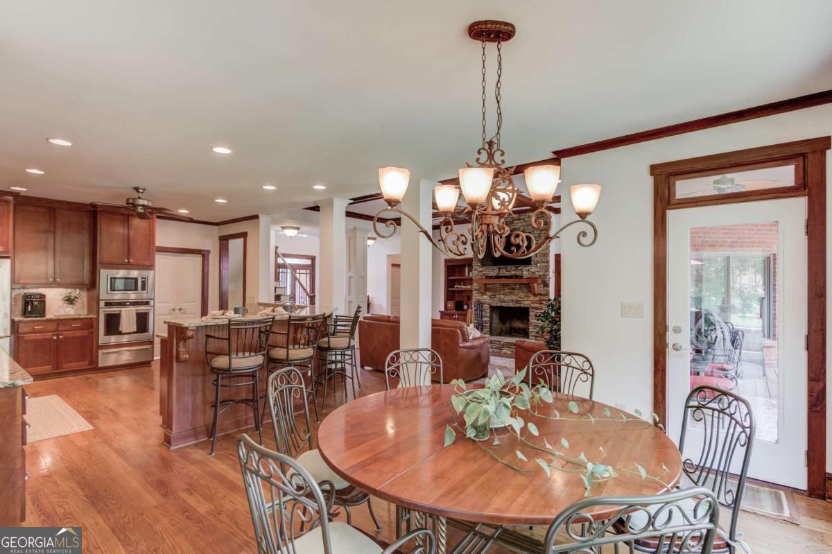 2240 N Pear Grove Court Property Photo 15
