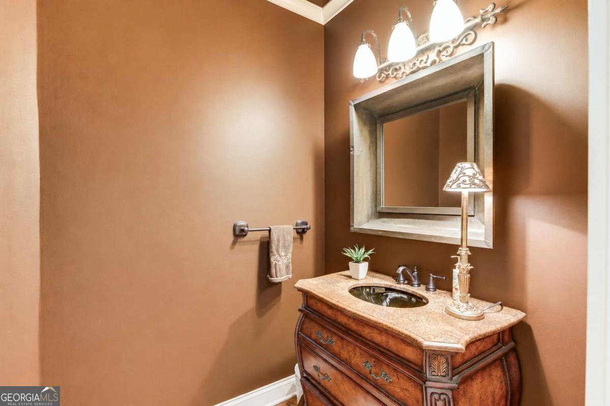 2240 N Pear Grove Court Property Photo 17