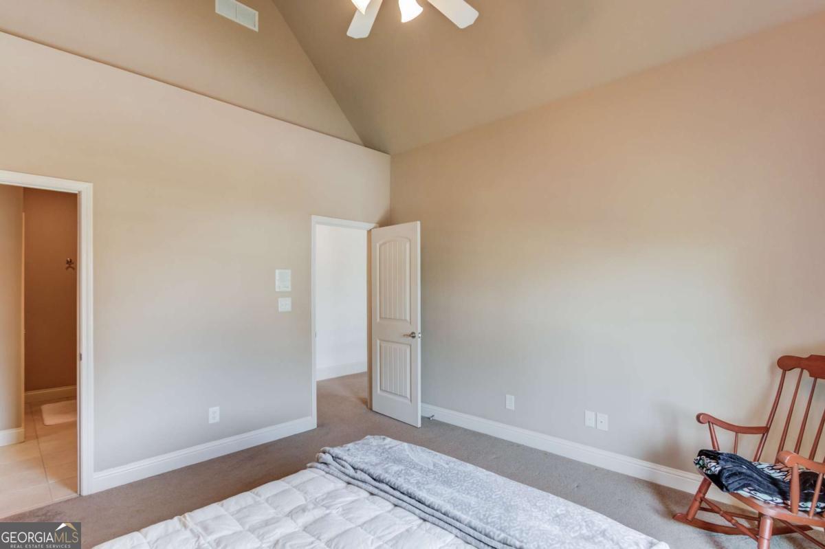 2240 N Pear Grove Court Property Photo 35