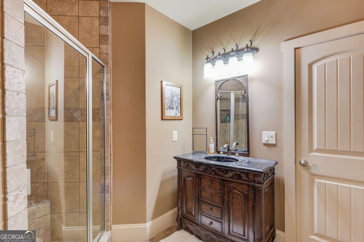 2240 N Pear Grove Court Property Photo 65