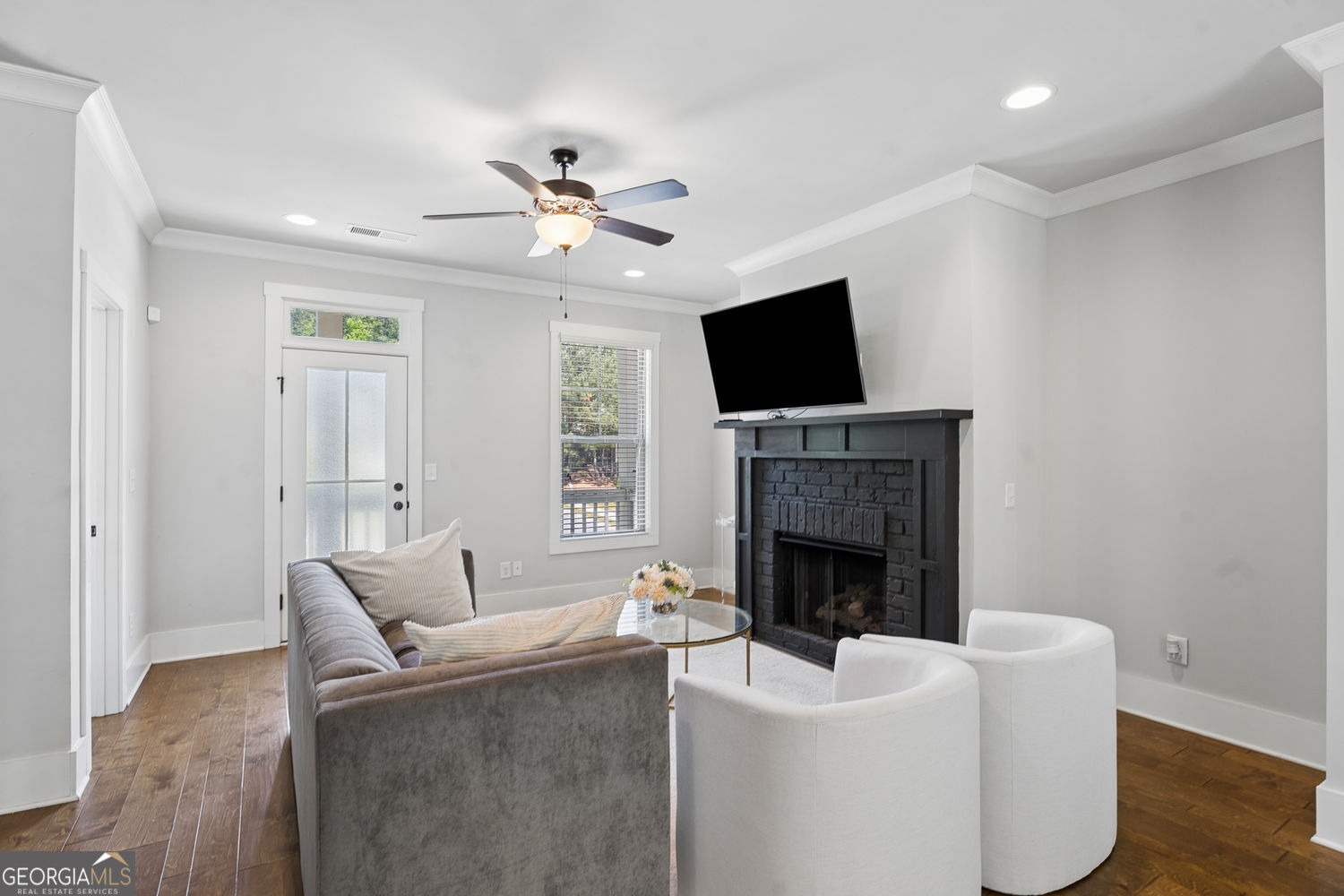 2424 Misty Hollow Place Property Photo 4