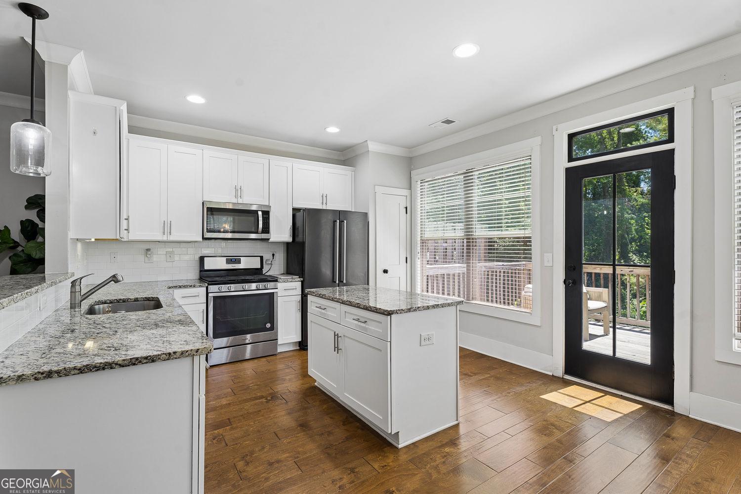 2424 Misty Hollow Place Property Photo 10