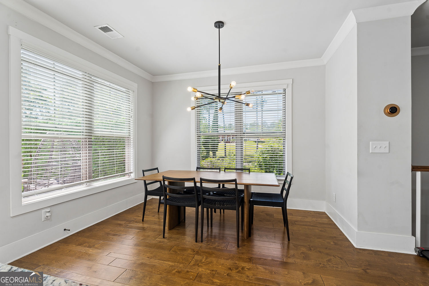 2424 Misty Hollow Place Property Photo 14