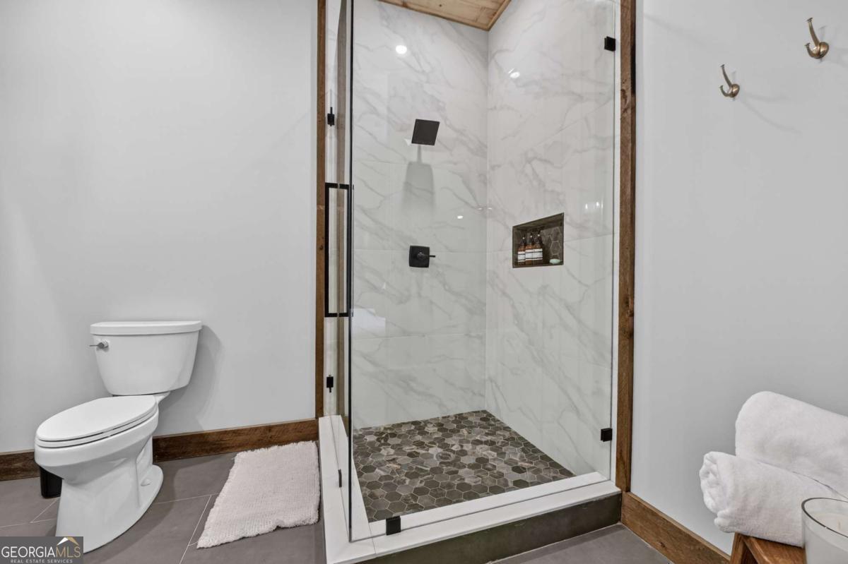 197 Tipton Court Property Photo 43