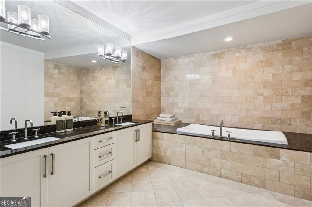 3344 Peachtree Road Ne # 4104 Property Photo 11