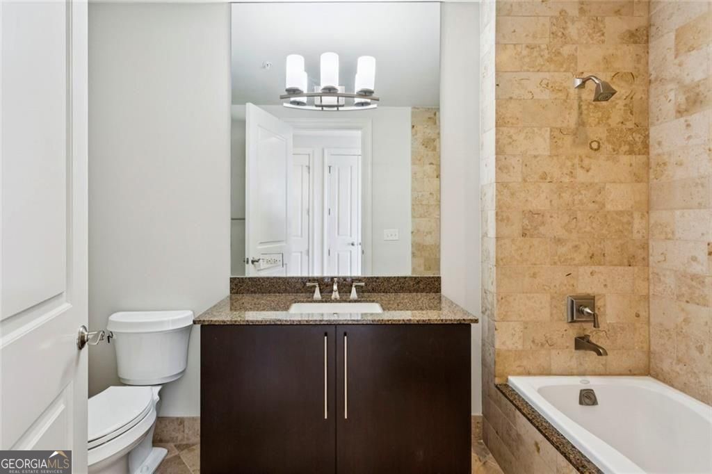 3344 Peachtree Road Ne # 4104 Property Photo 14
