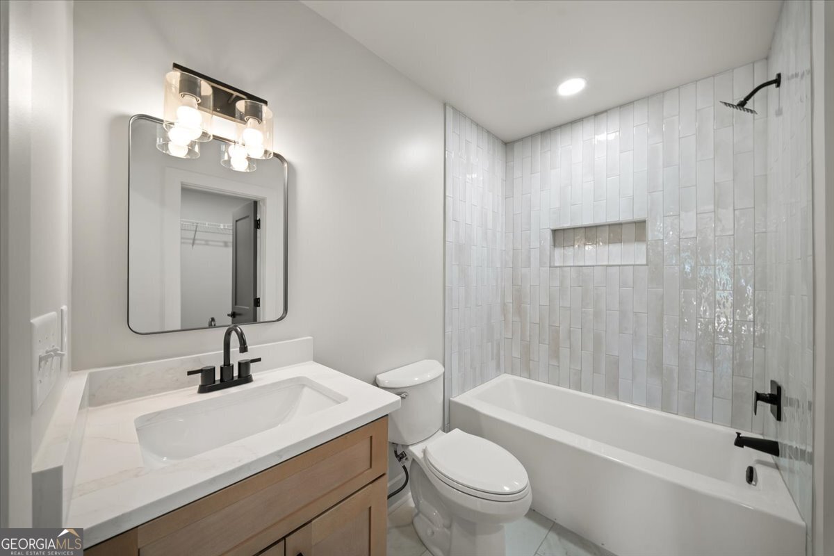 8875 Lakeside Way Property Photo 45