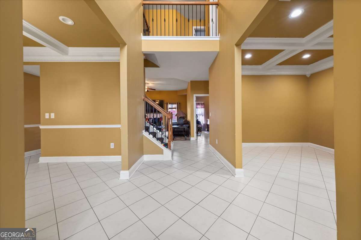 250 Windsor Way Property Photo 8