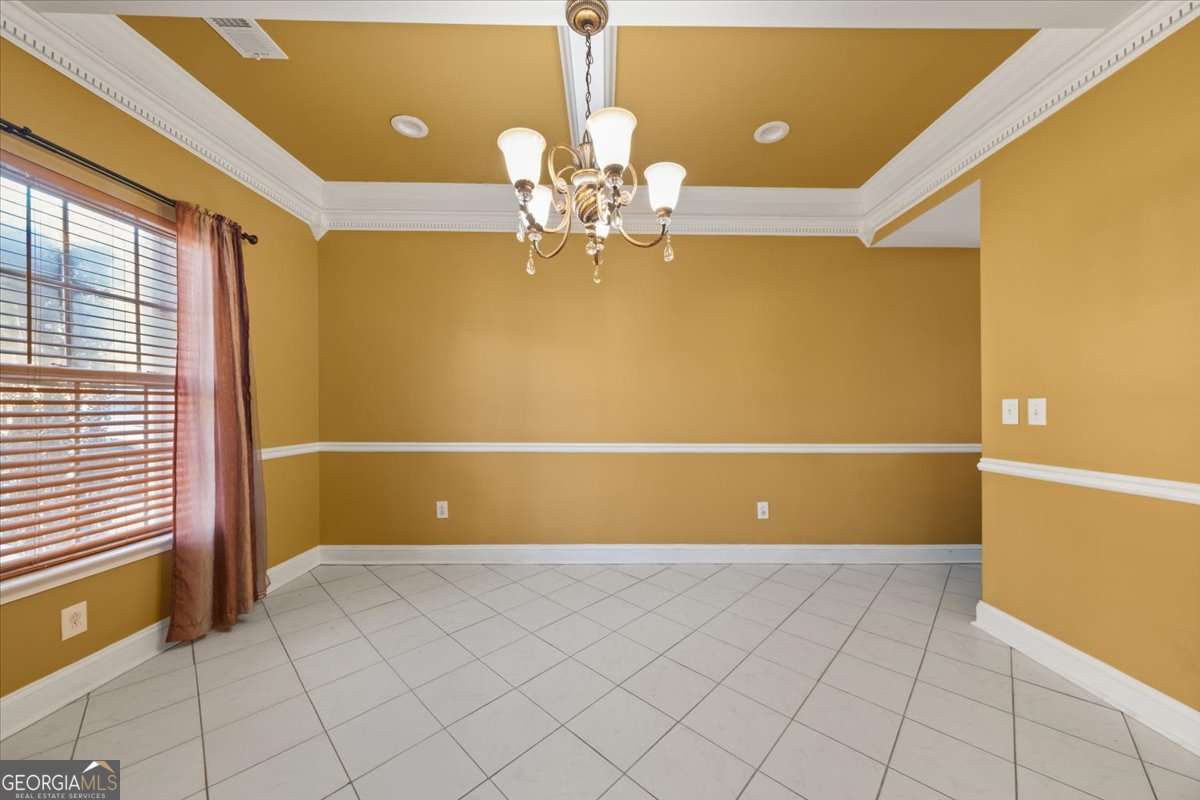 250 Windsor Way Property Photo 11