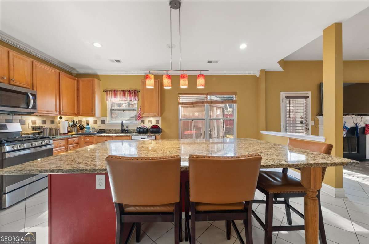 250 Windsor Way Property Photo 15