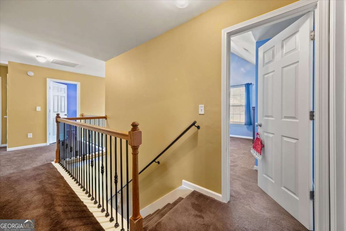 250 Windsor Way Property Photo 19