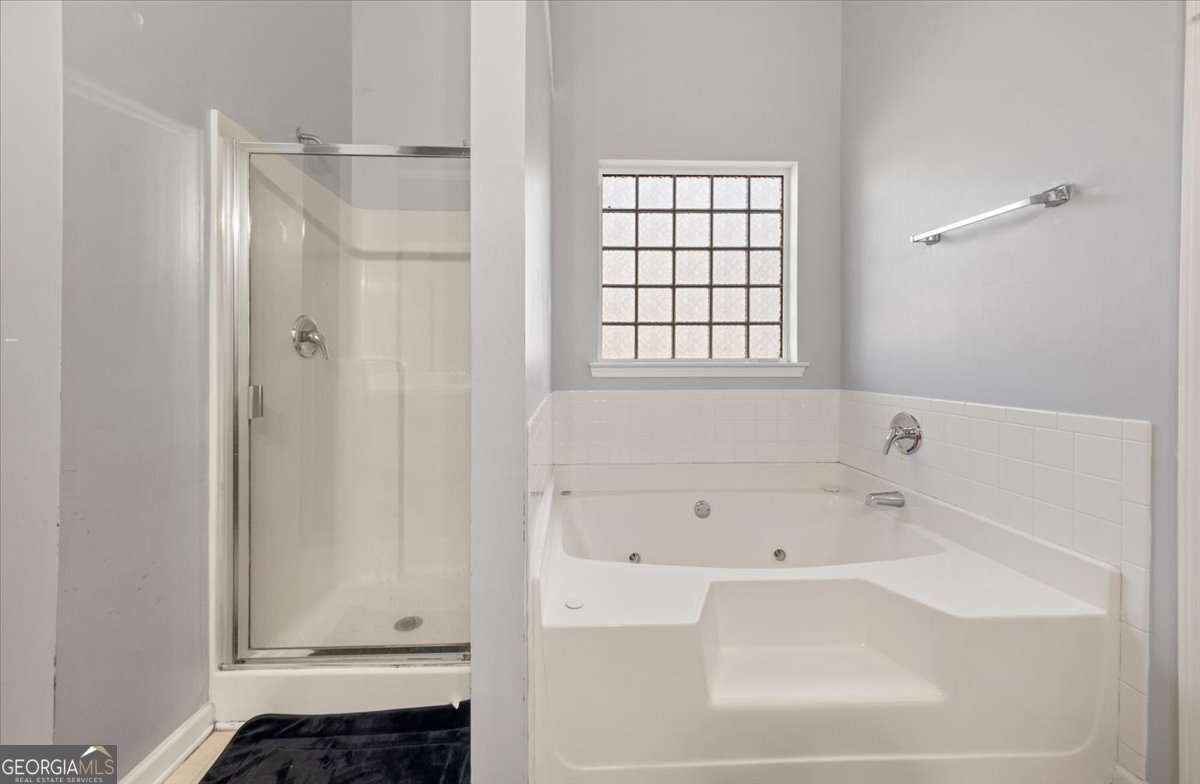 250 Windsor Way Property Photo 27