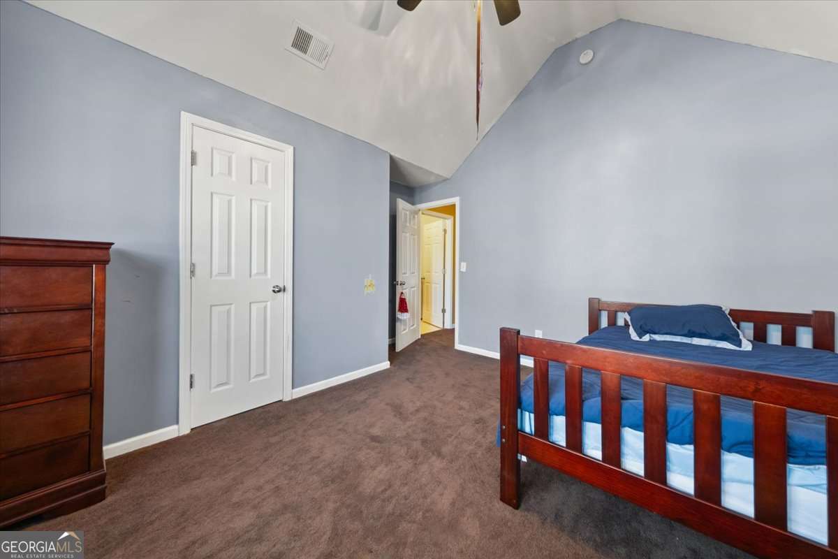 250 Windsor Way Property Photo 31