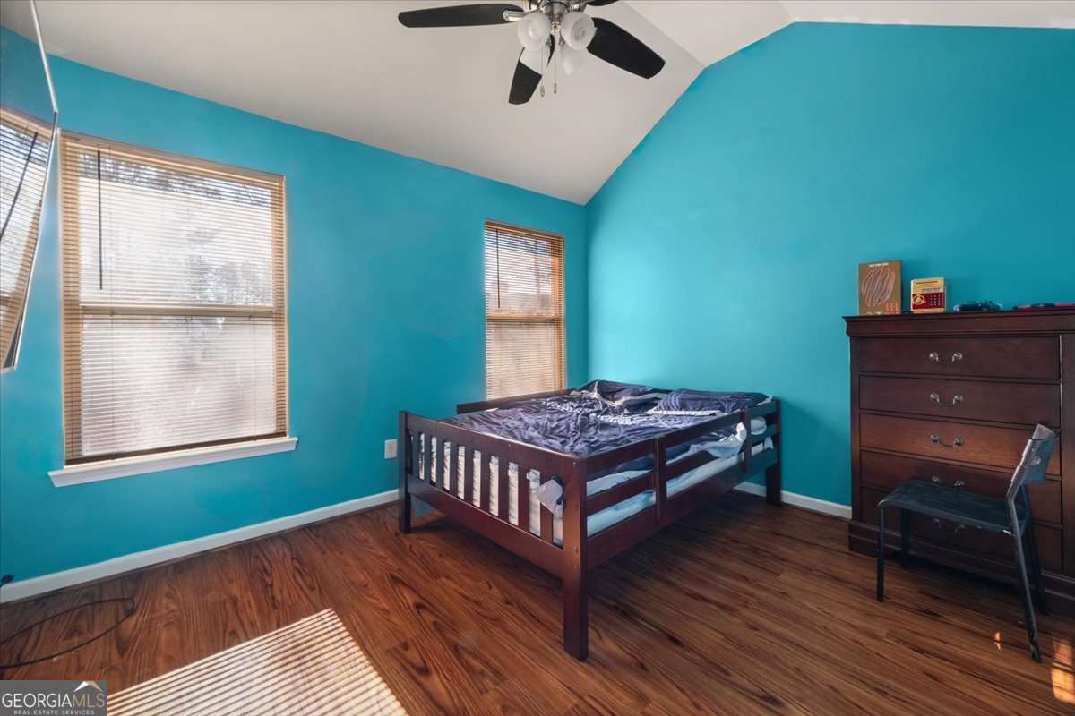 250 Windsor Way Property Photo 32