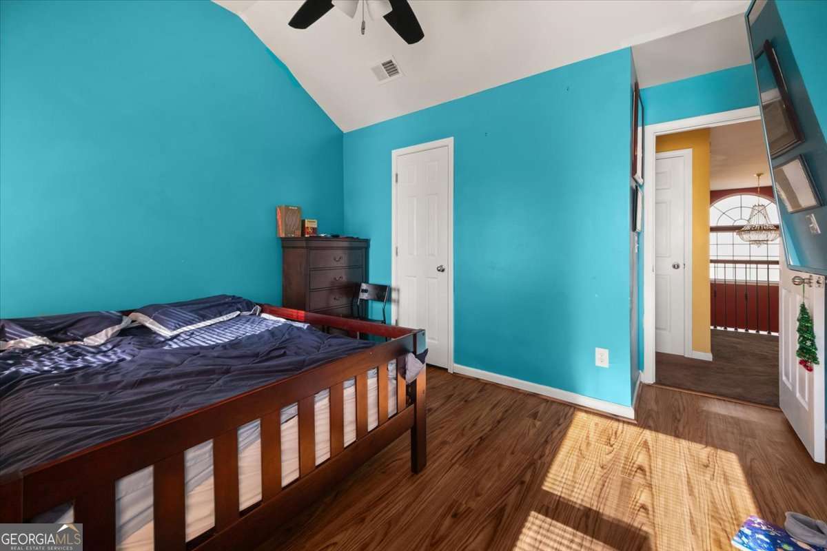250 Windsor Way Property Photo 33