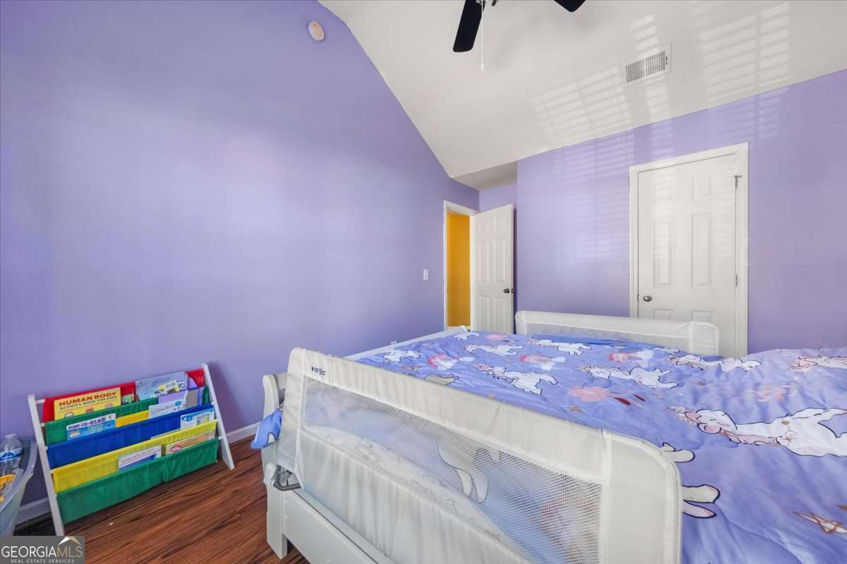 250 Windsor Way Property Photo 36