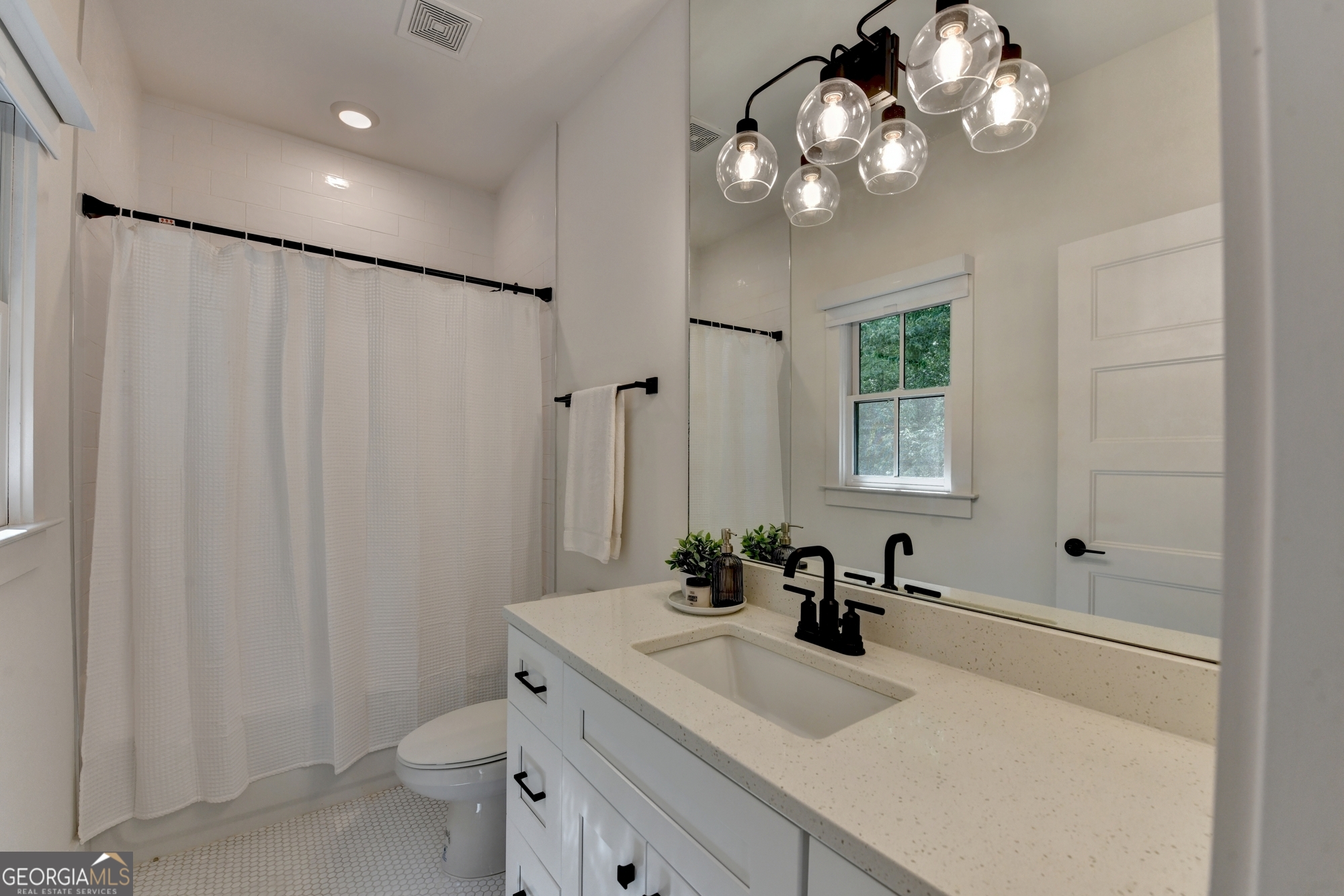 1370 Rumson Lane Property Photo 69