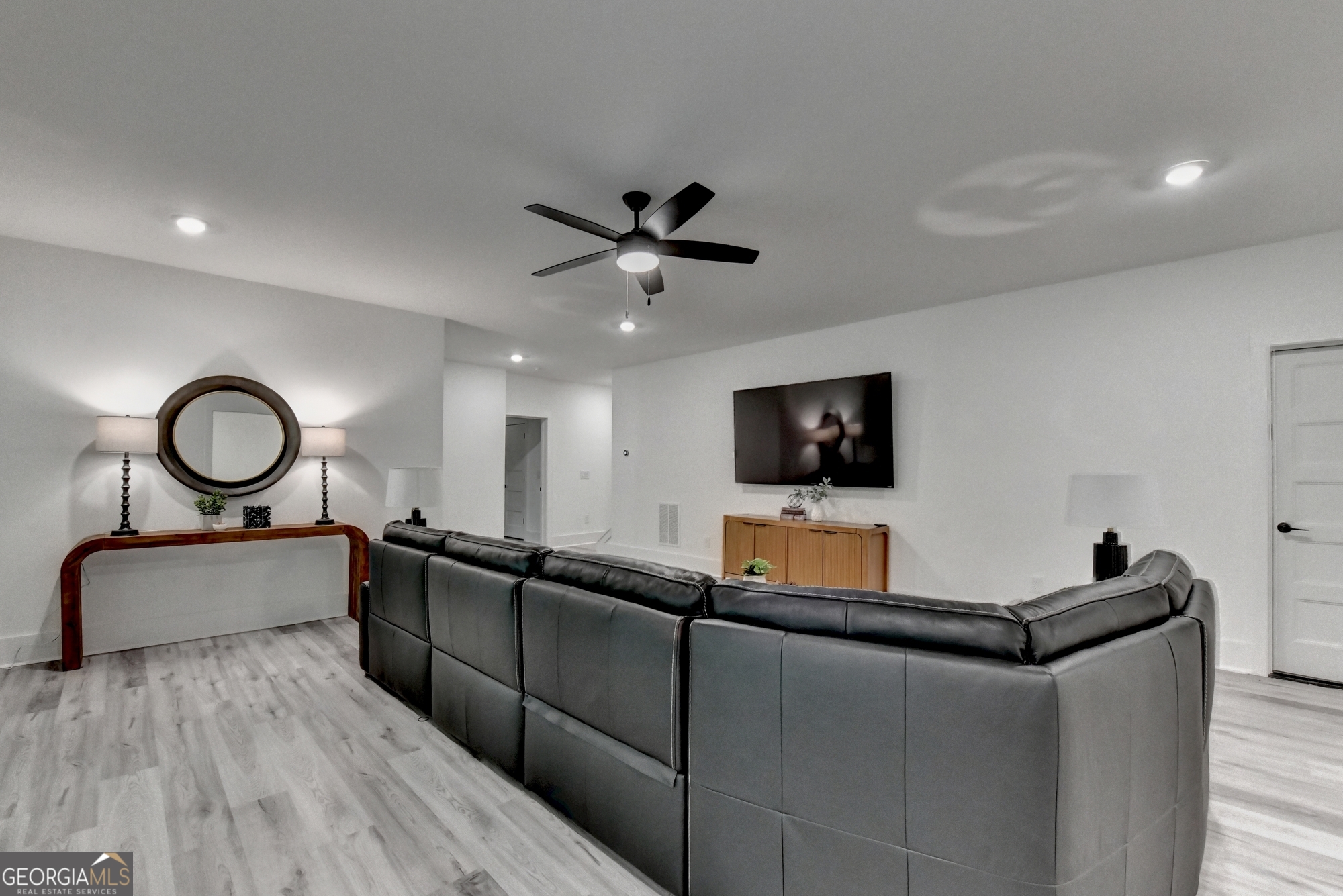 1370 Rumson Lane Property Photo 81