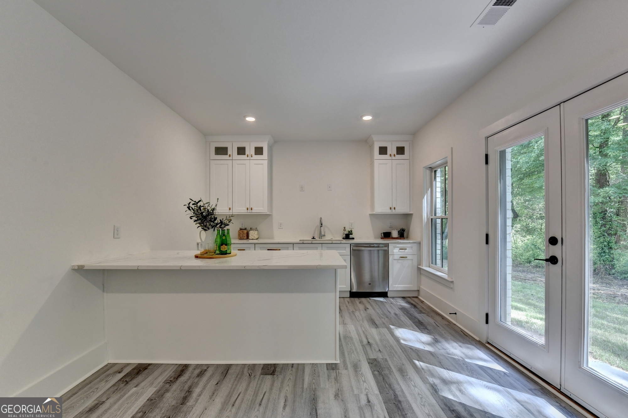 1370 Rumson Lane Property Photo 85