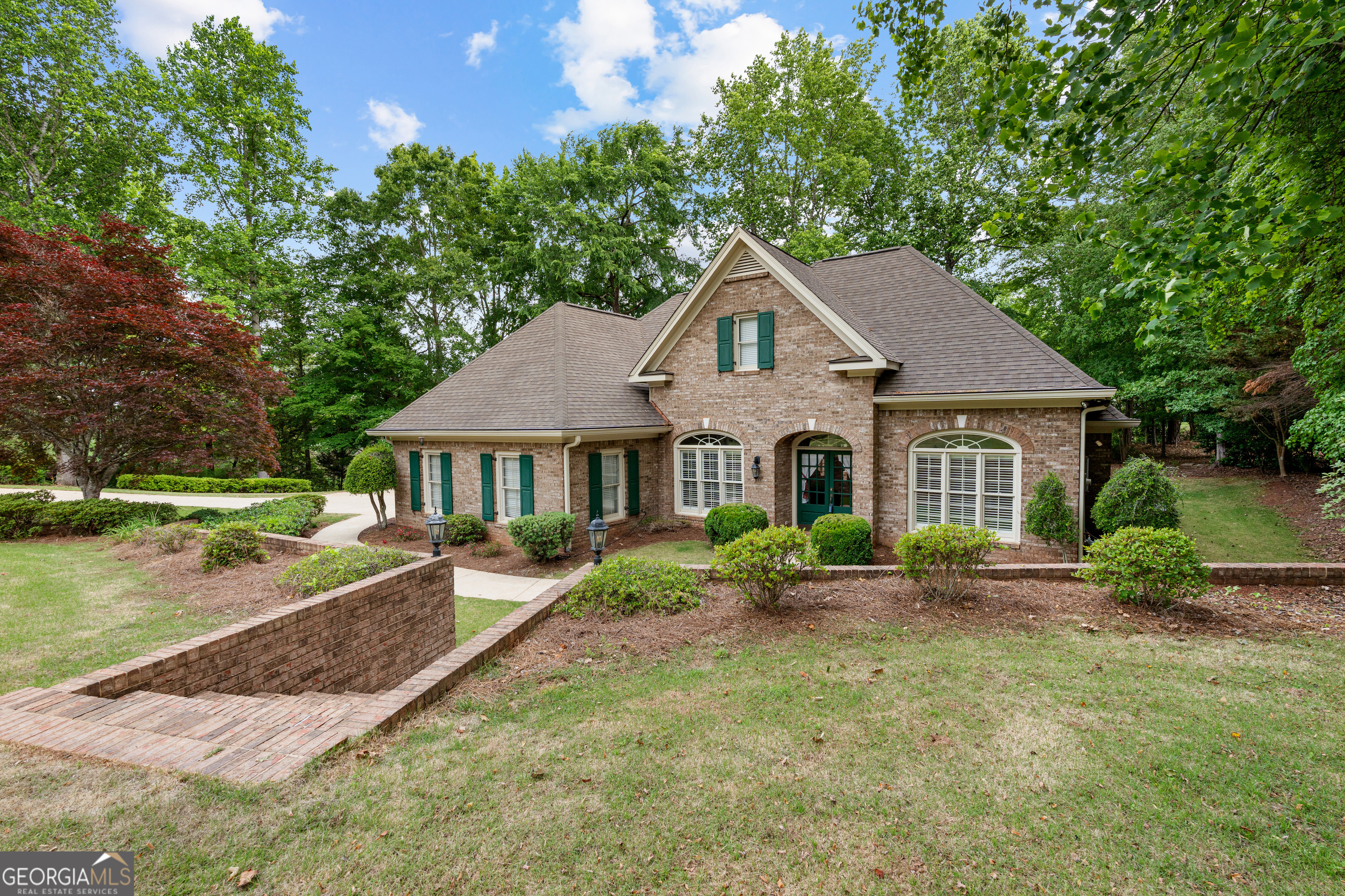 101 Ridgeview Drive Property Photo 2