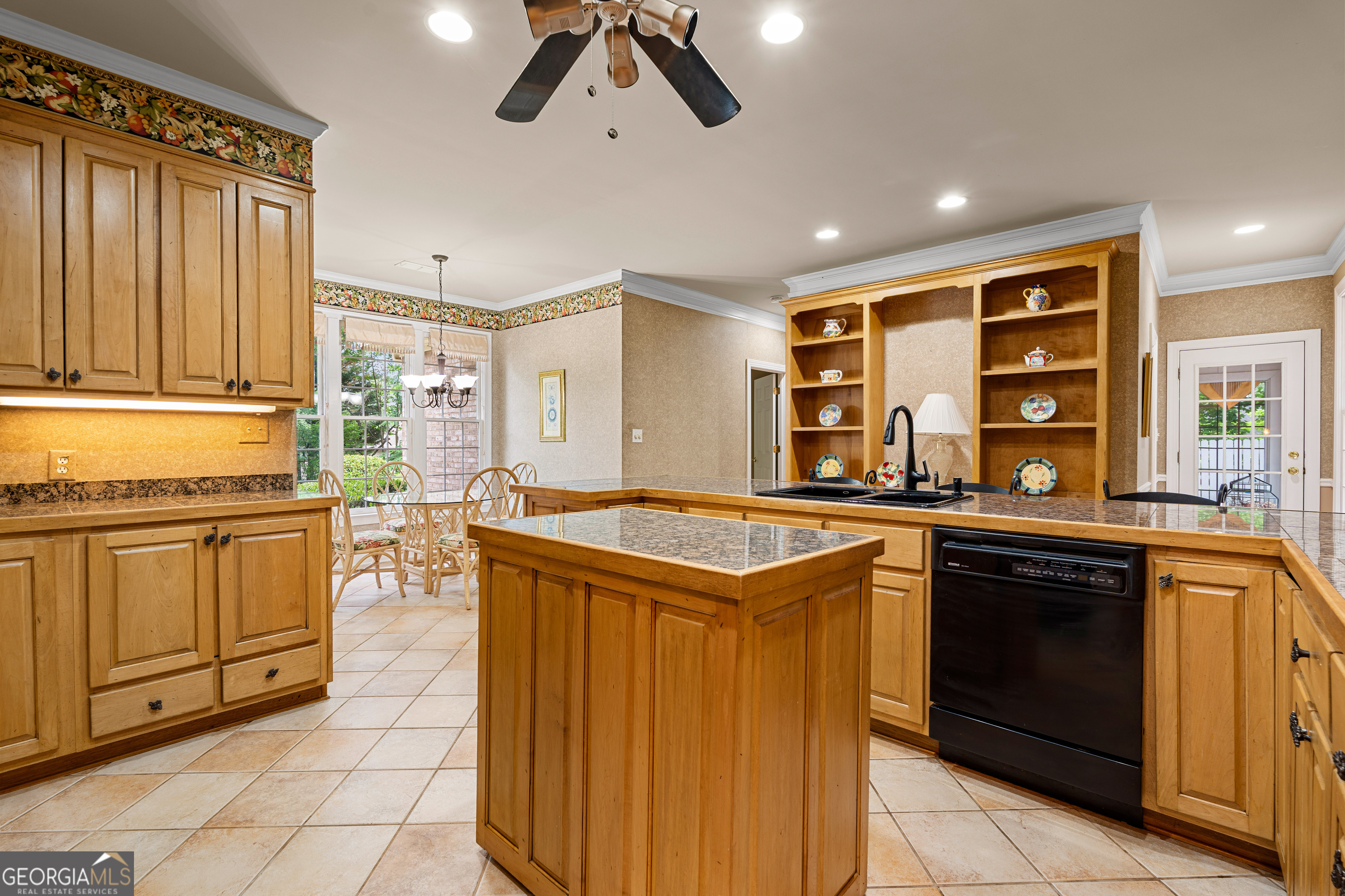 101 Ridgeview Drive Property Photo 10