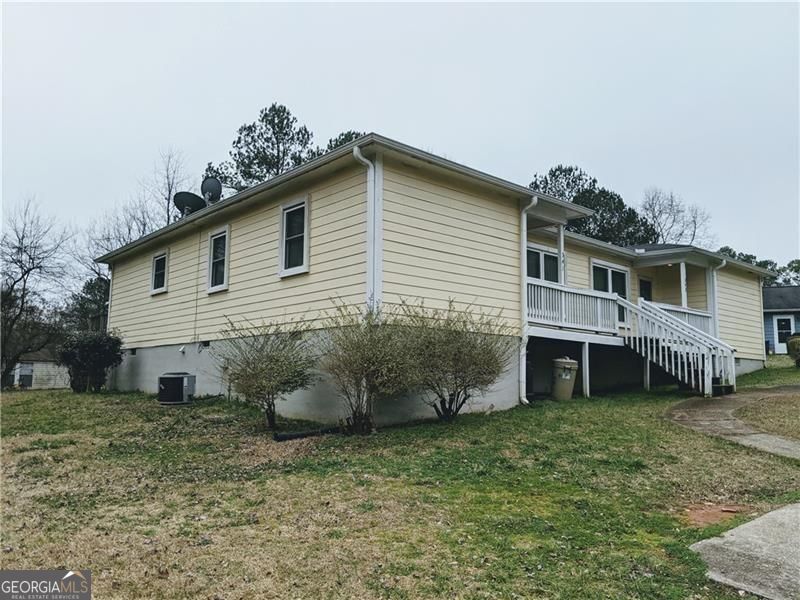 341 Sw Booth Circle Property Photo 2