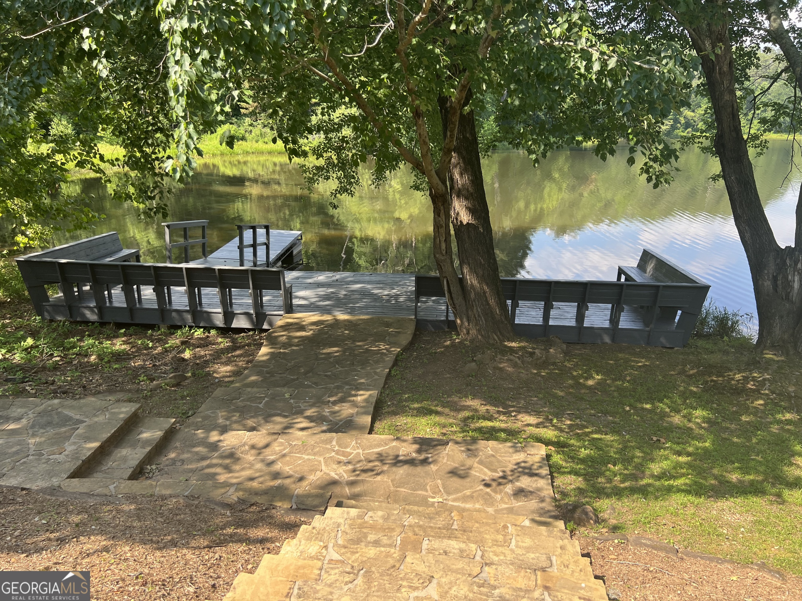 543 Cove Lake Drive Property Photo 6