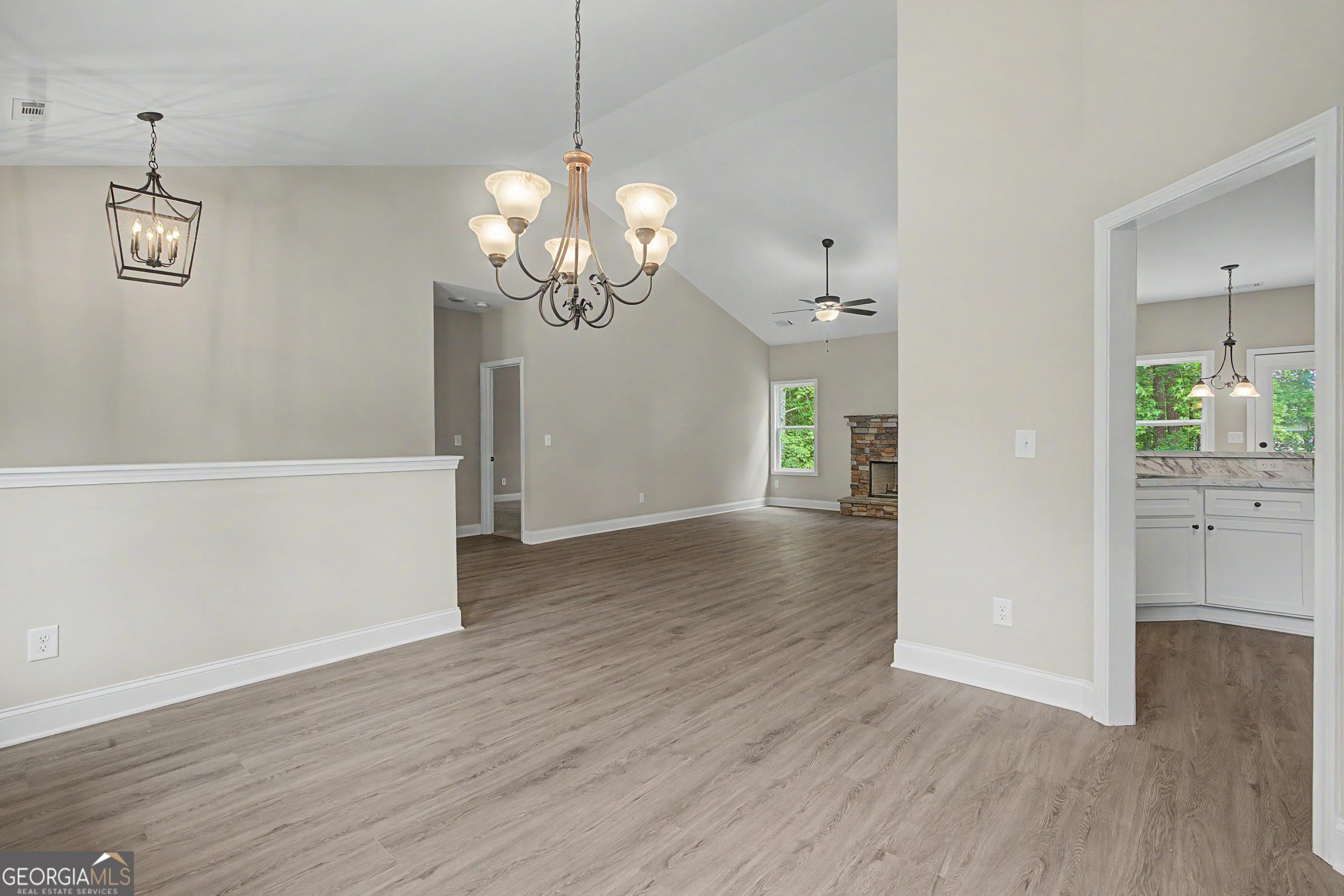 504 Iris Way Property Photo 15