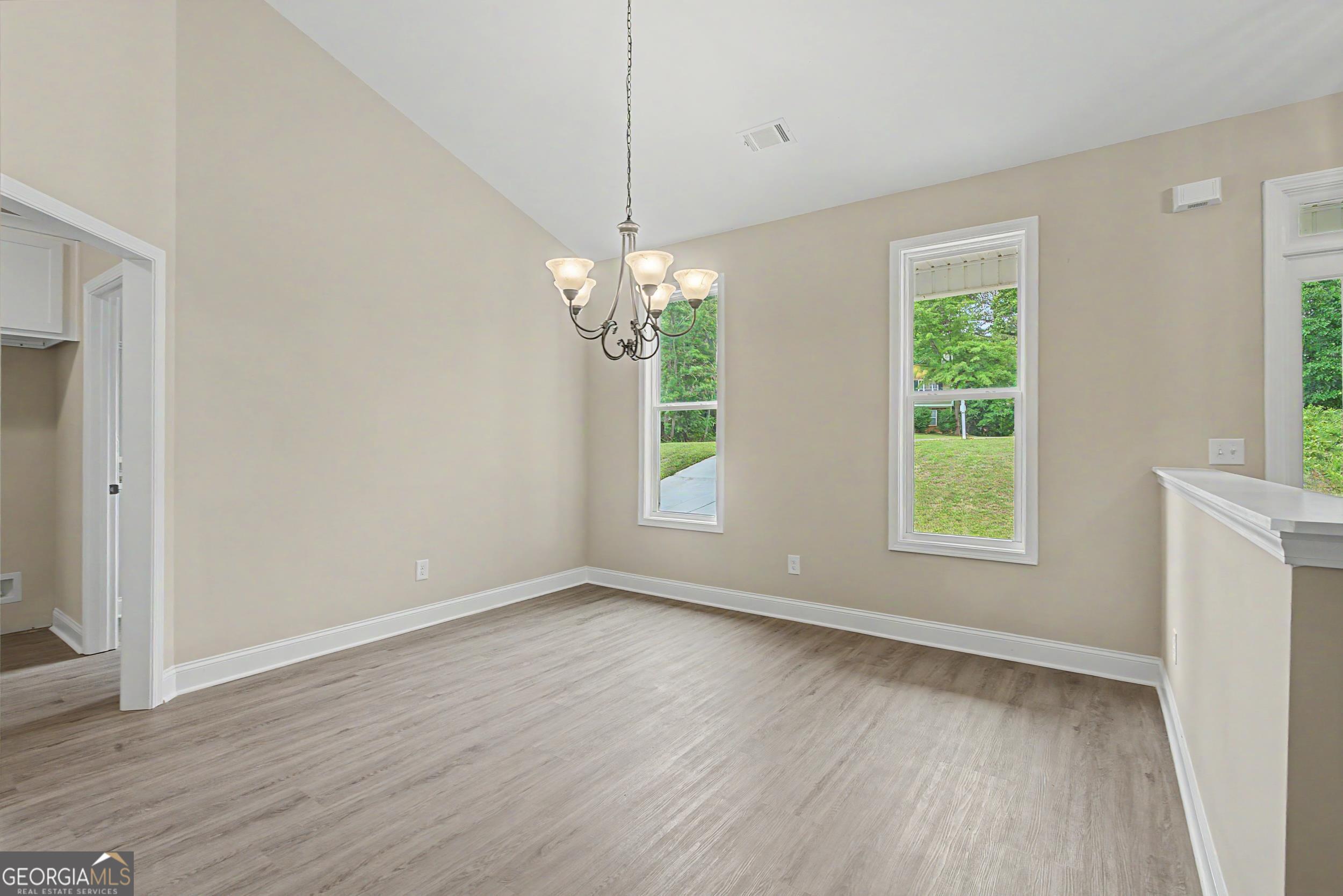 504 Iris Way Property Photo 22