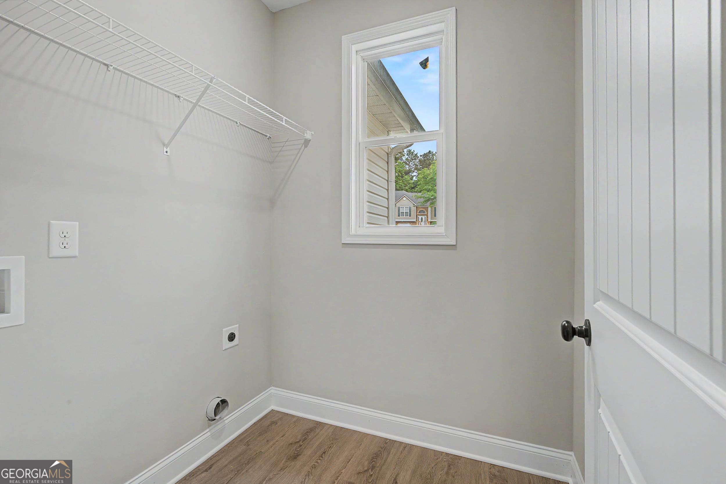 504 Iris Way Property Photo 34