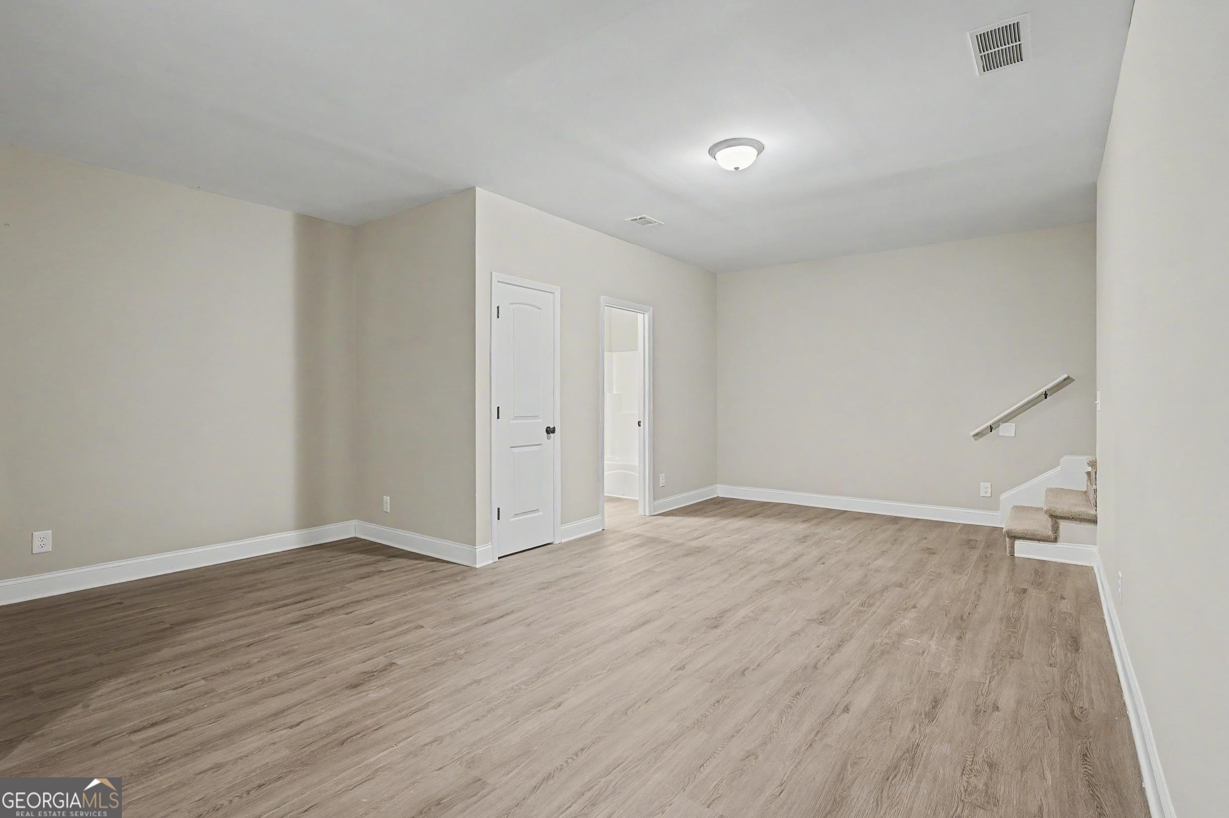 504 Iris Way Property Photo 39