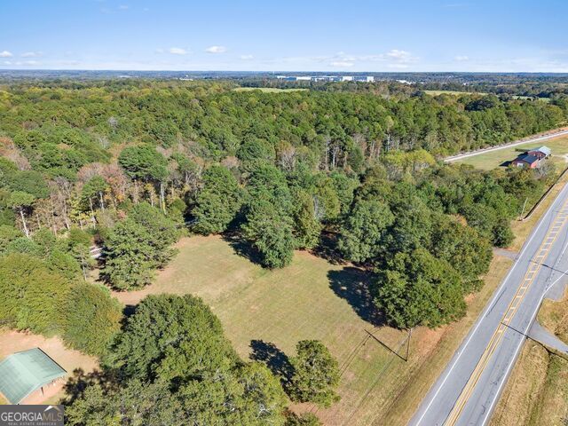 5830 Maysville Road Property Photo 5