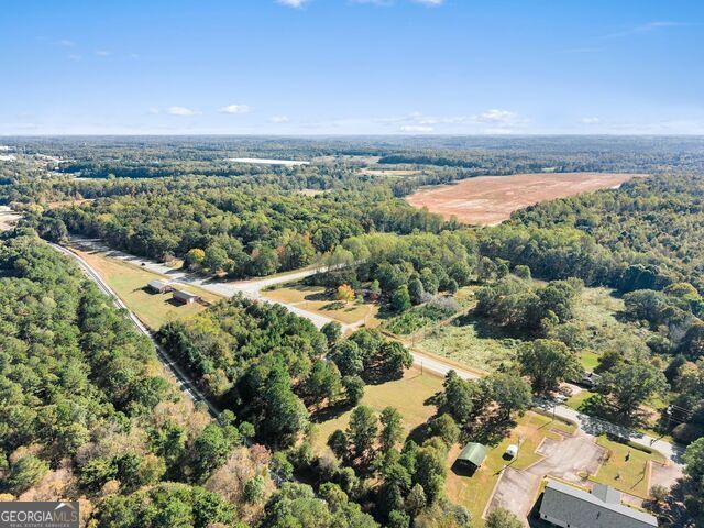 5830 Maysville Road Property Photo 6