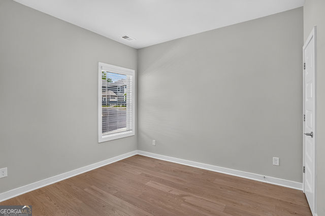 215 Maddux Street Lot 22 Property Photo 9