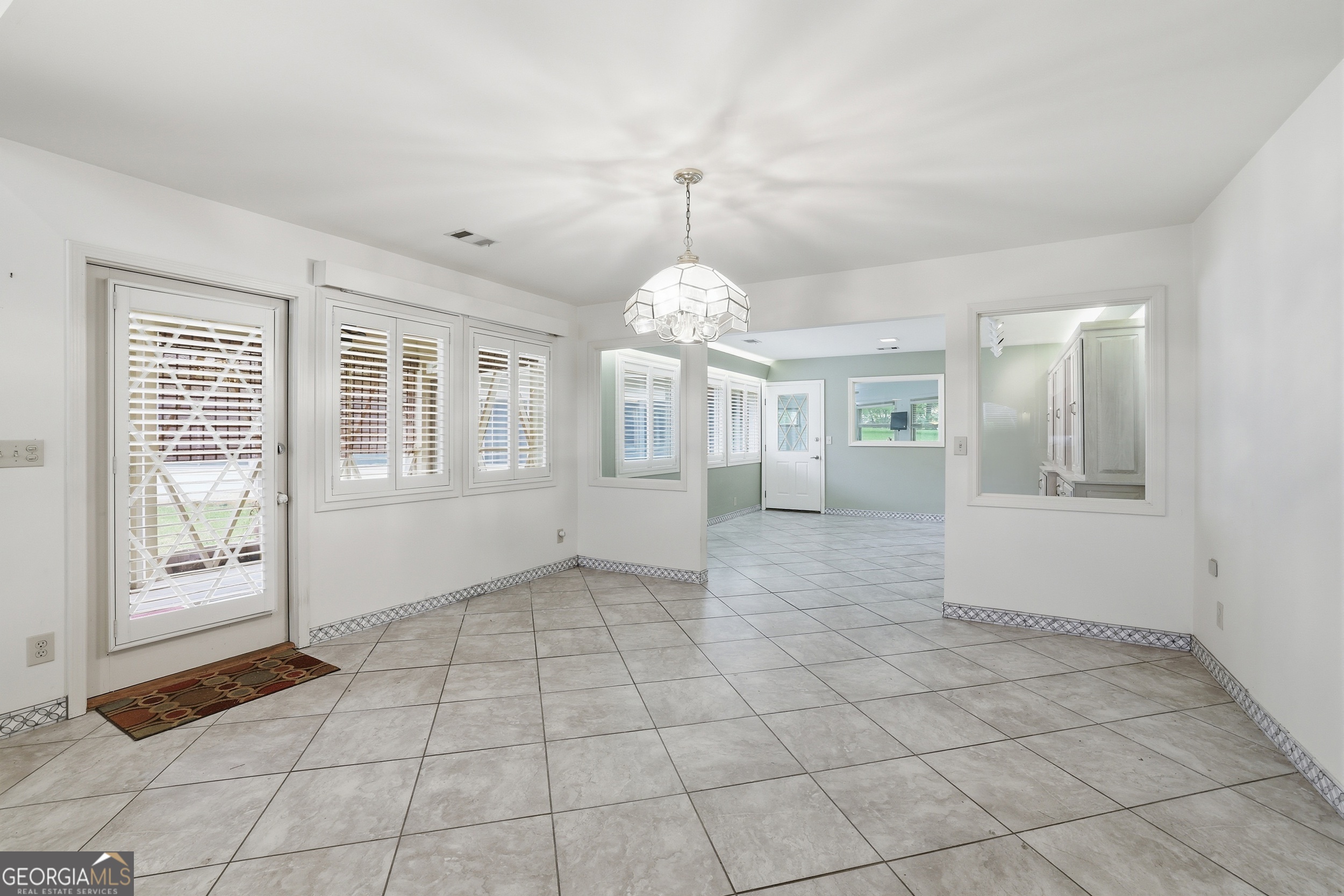 31 Addington Court Property Photo 23