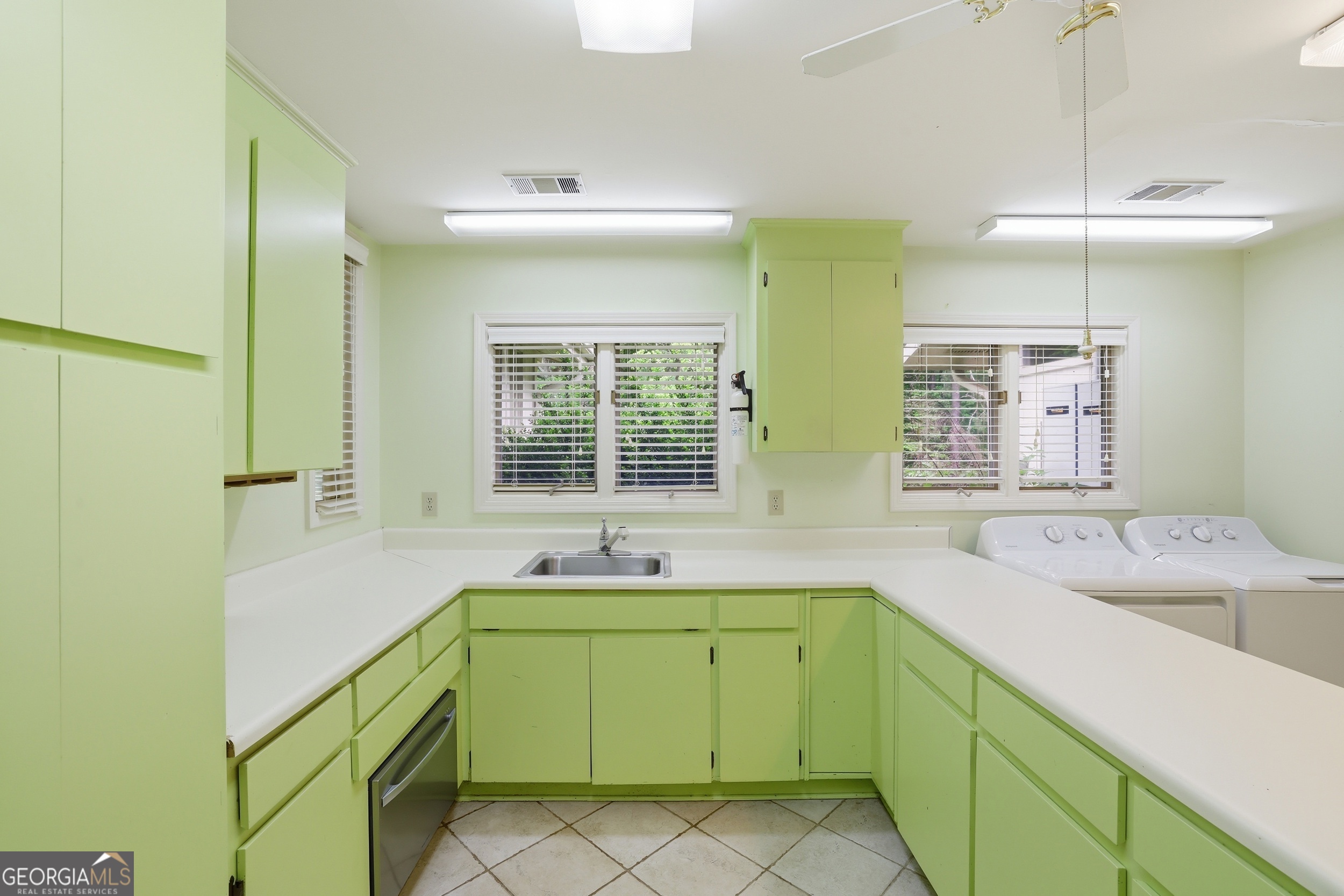 31 Addington Court Property Photo 36