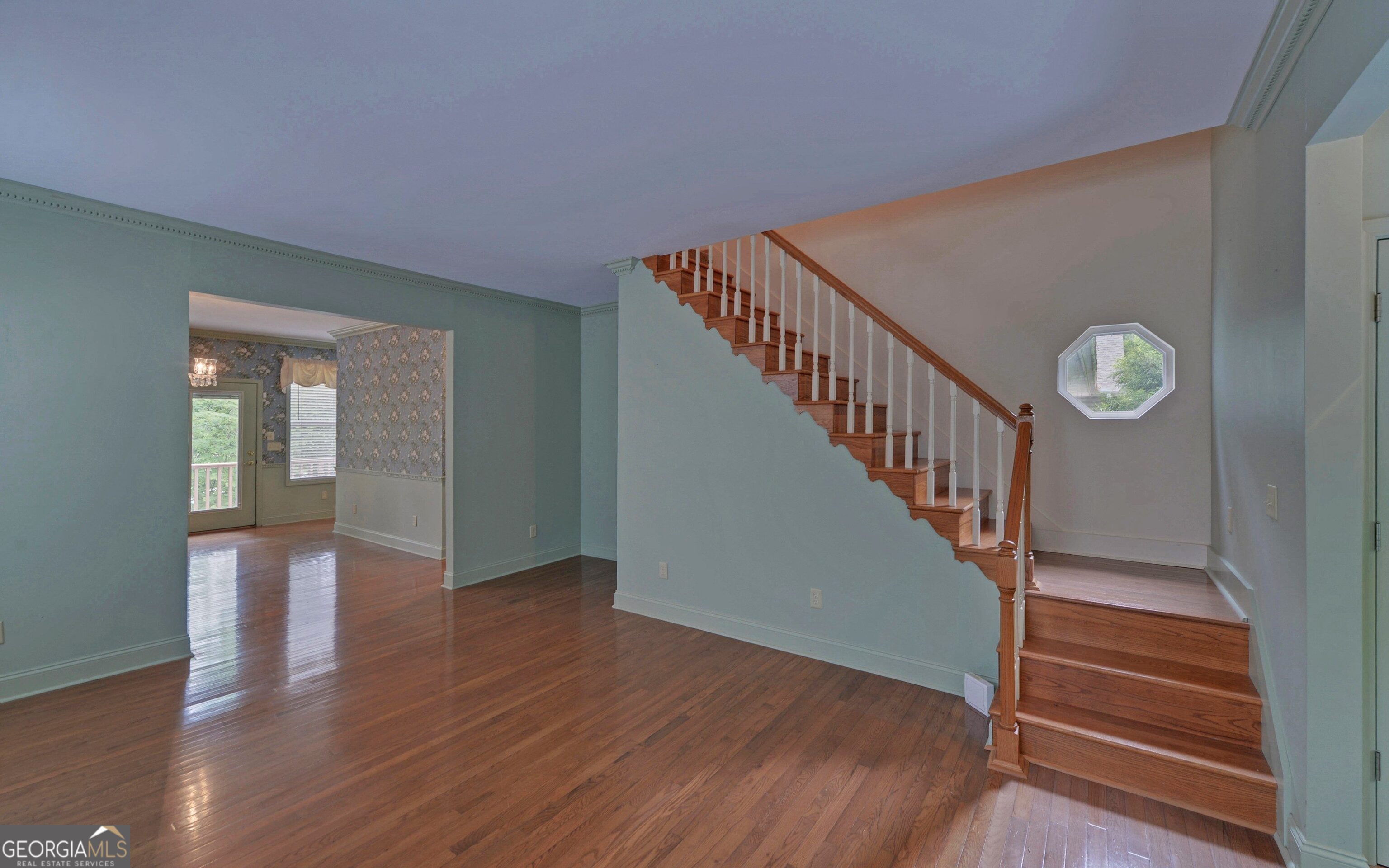 371 Shorewood Circle Property Photo 7