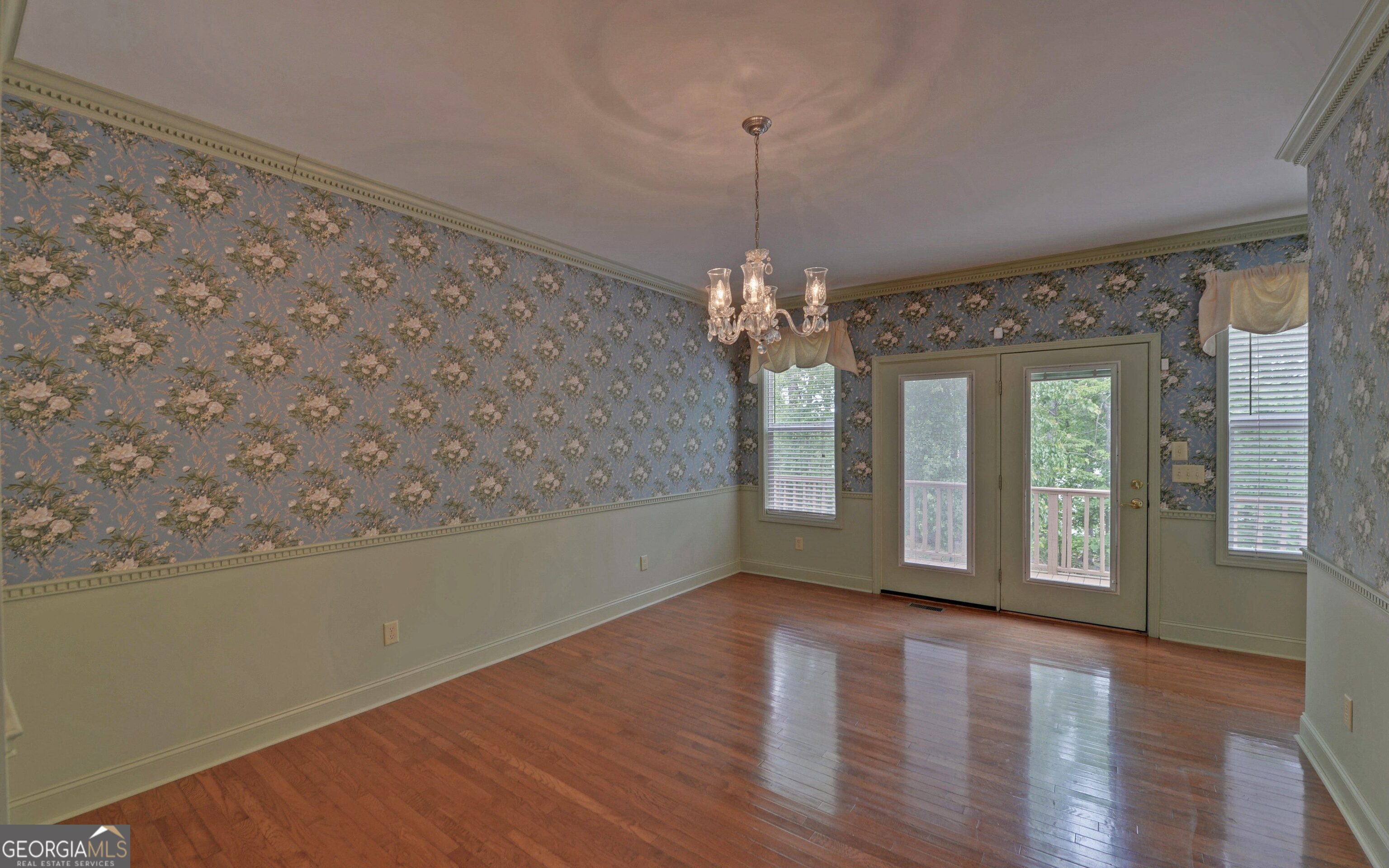 371 Shorewood Circle Property Photo 12
