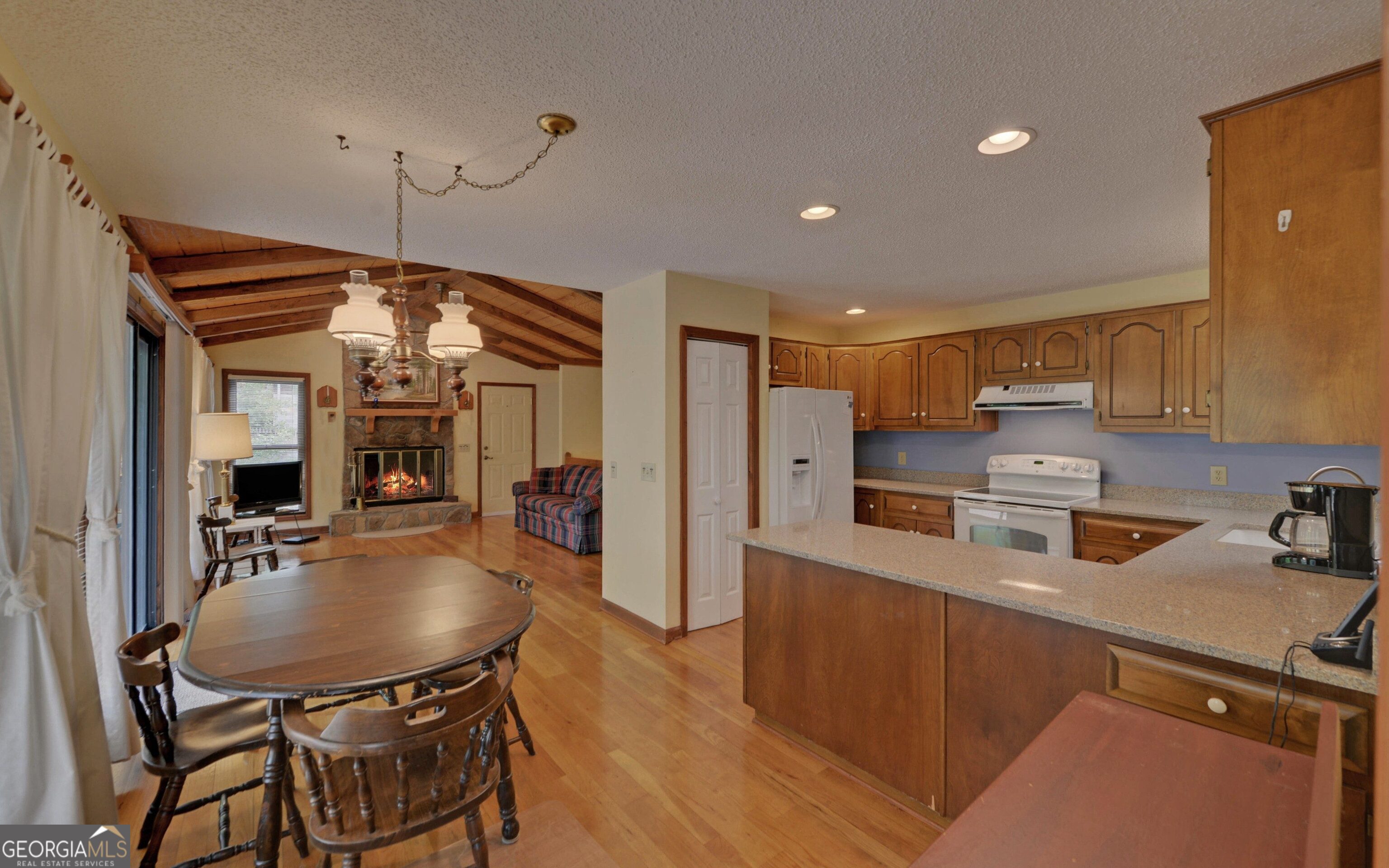 371 Shorewood Circle Property Photo 13