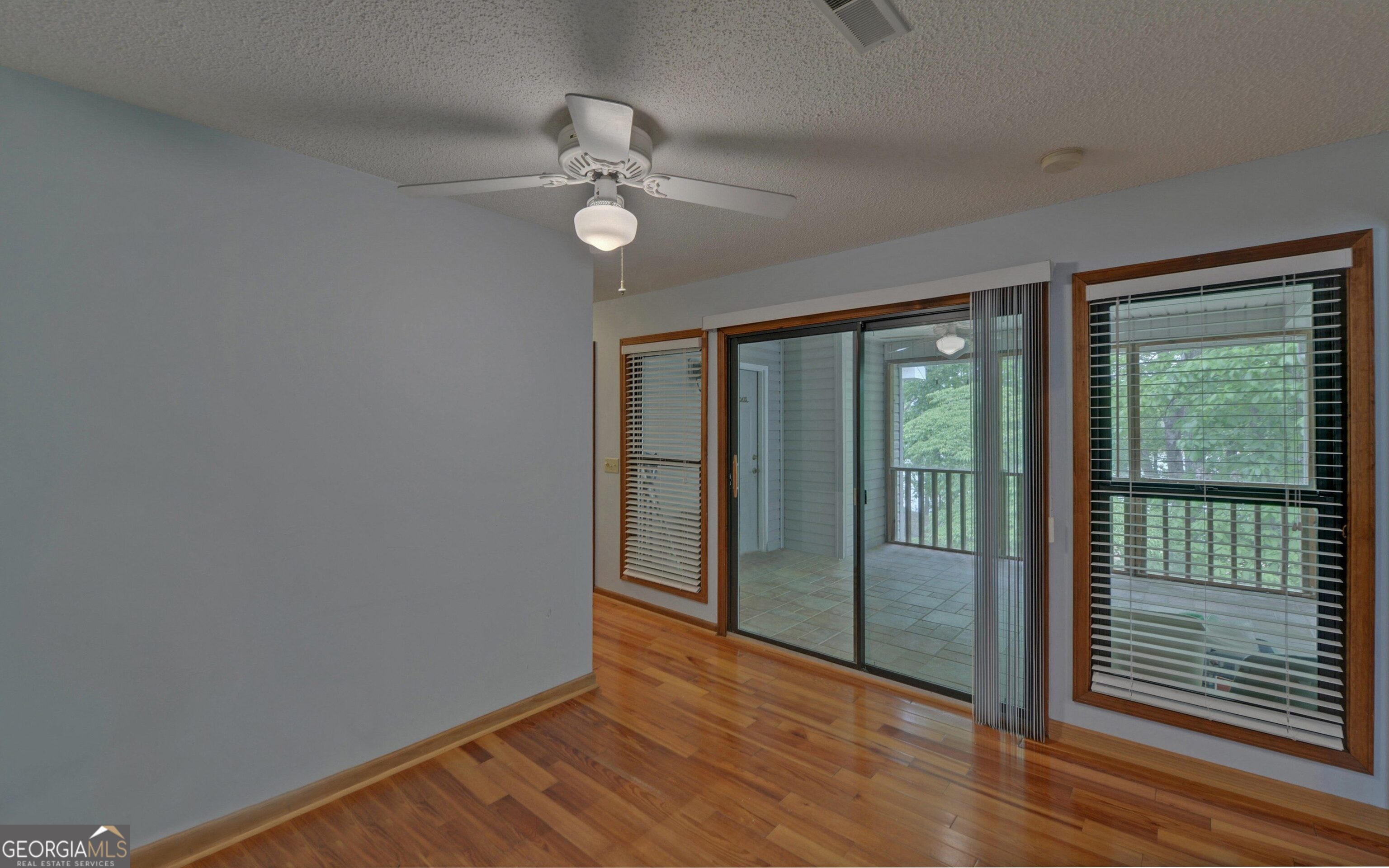 371 Shorewood Circle Property Photo 23