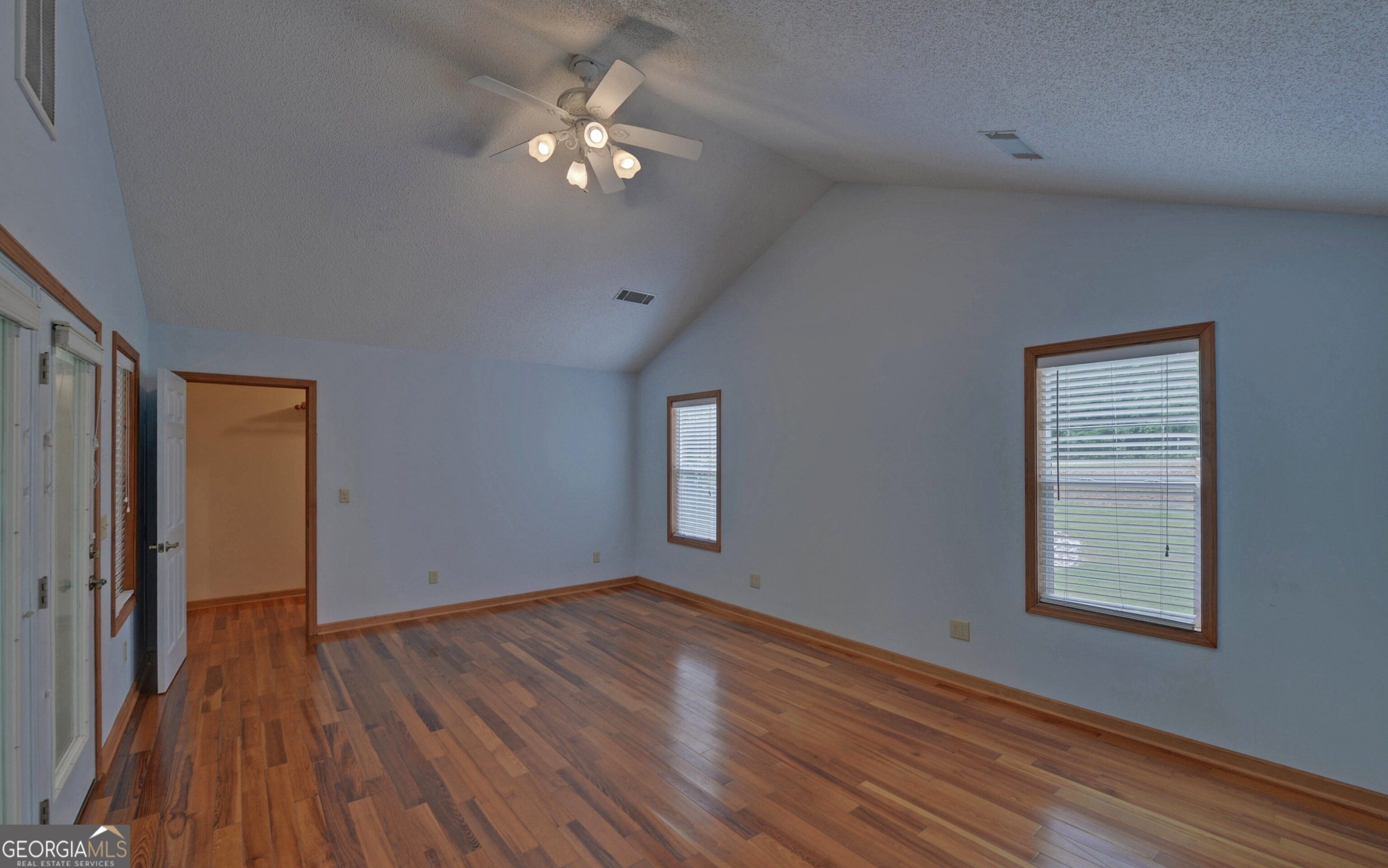 371 Shorewood Circle Property Photo 25