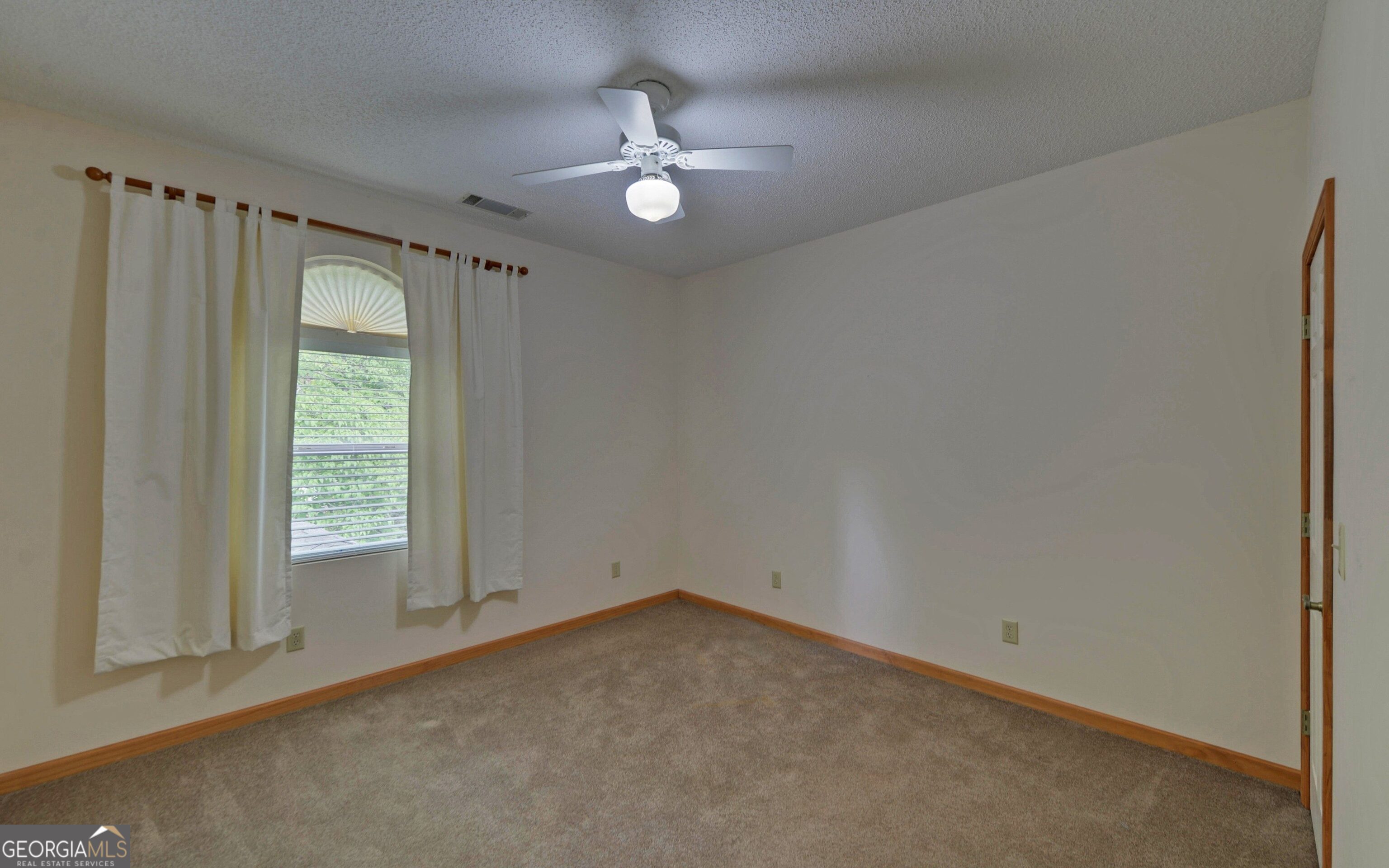 371 Shorewood Circle Property Photo 38