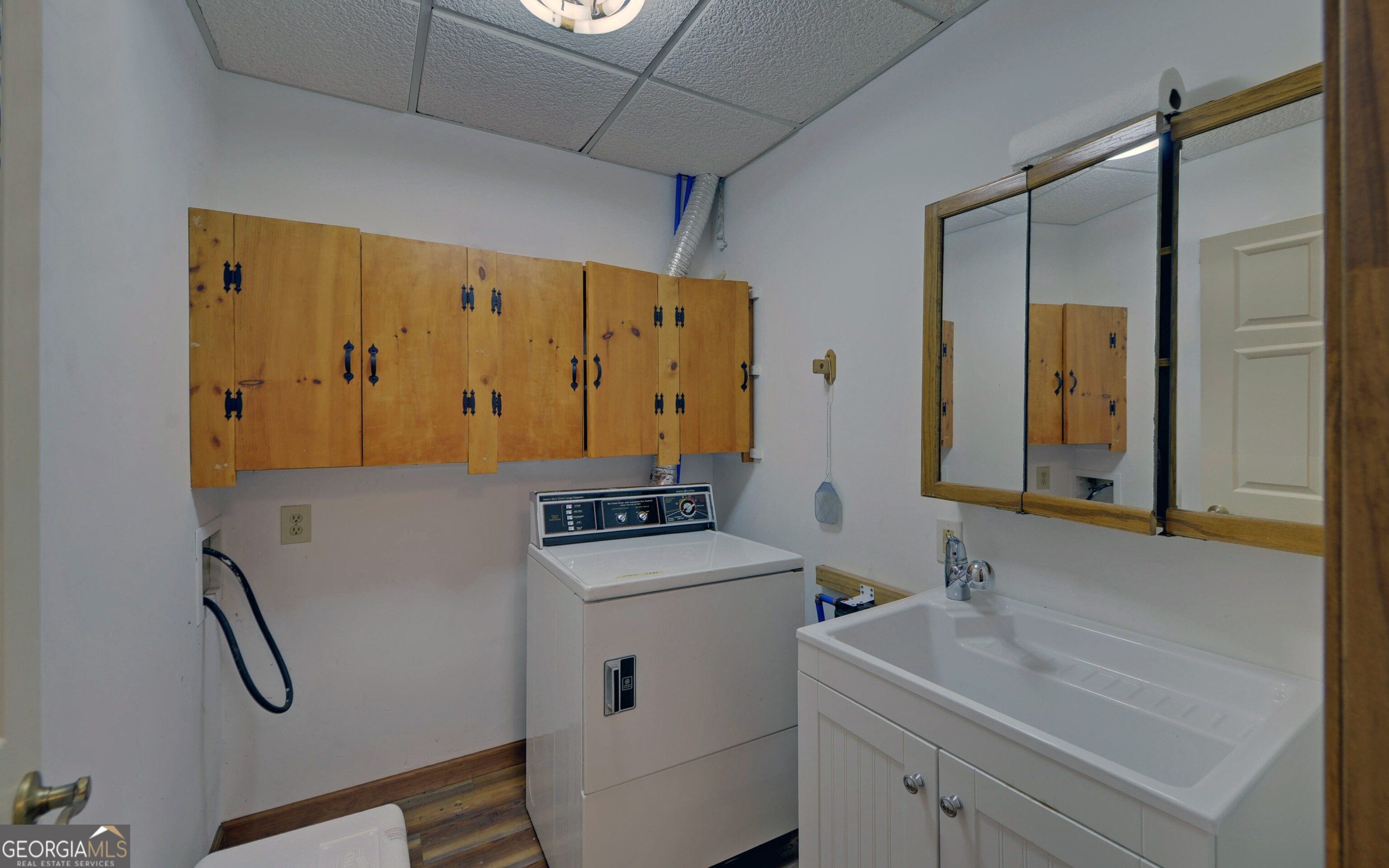 371 Shorewood Circle Property Photo 48