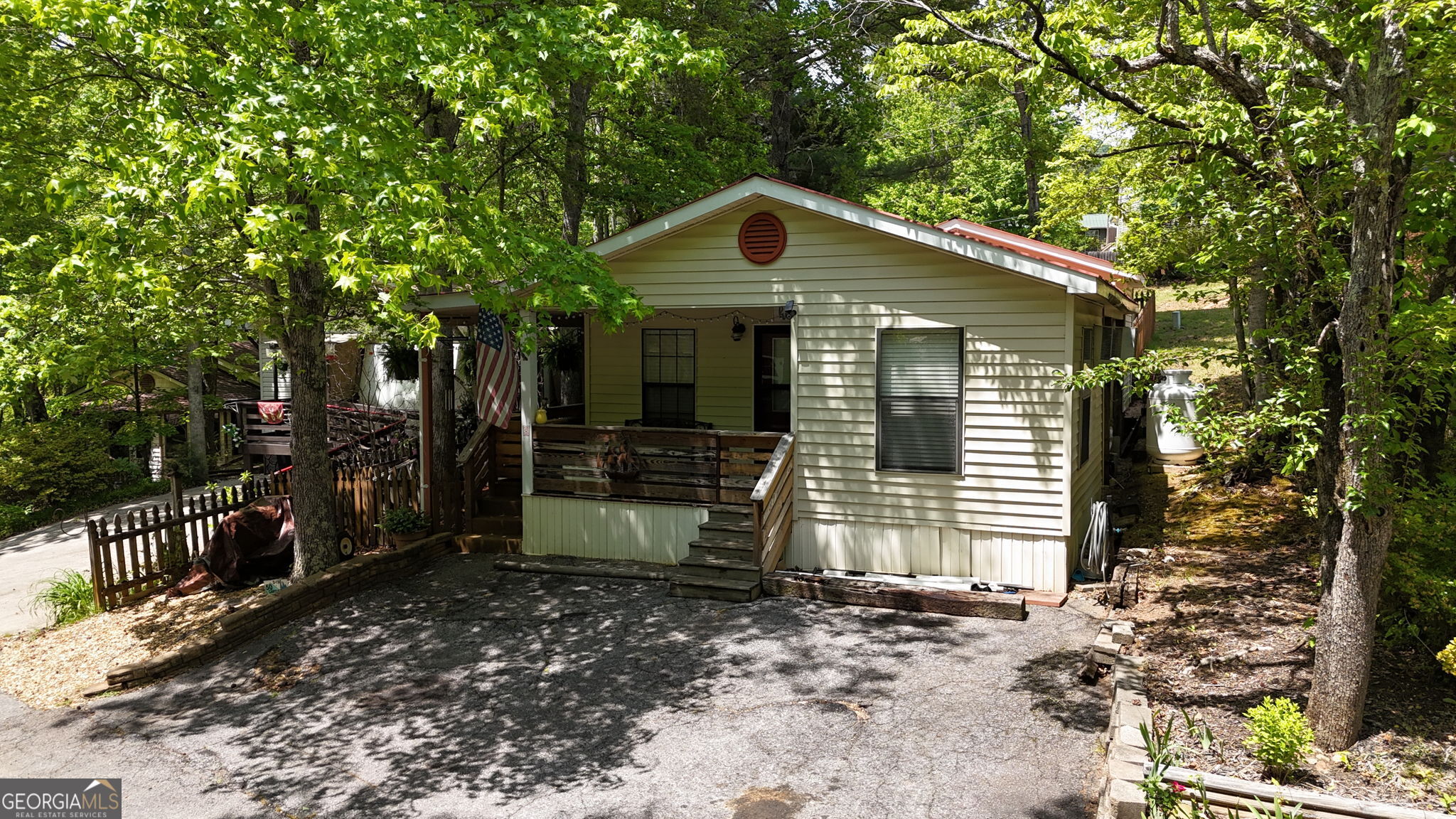 50 Canyon Pass Property Photo 1