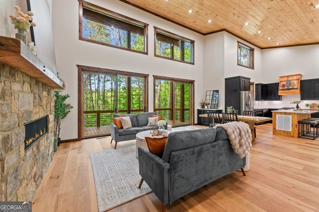 42 Rolling Rapids Property Photo 20