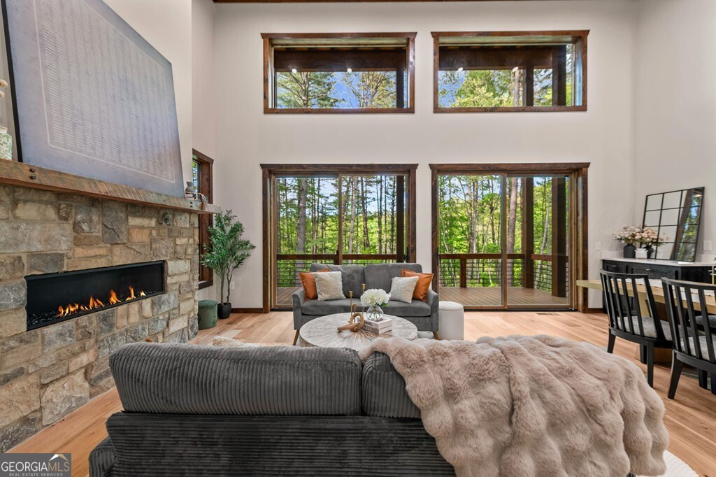 42 Rolling Rapids Property Photo 23