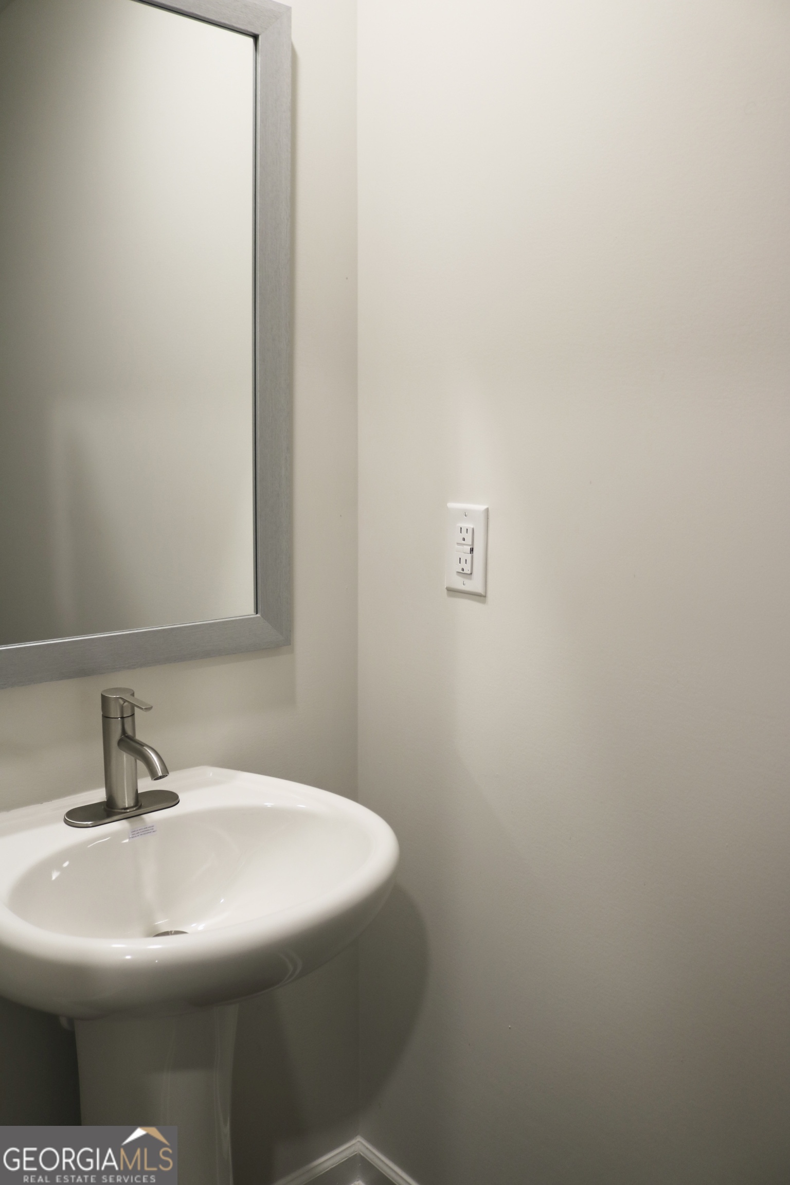 204 River Meadow Drive Property Photo 11