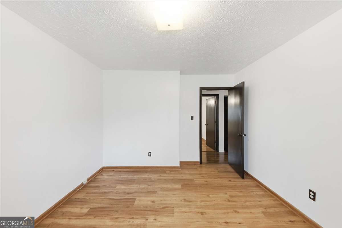 608 Crestmont Court Property Photo 22