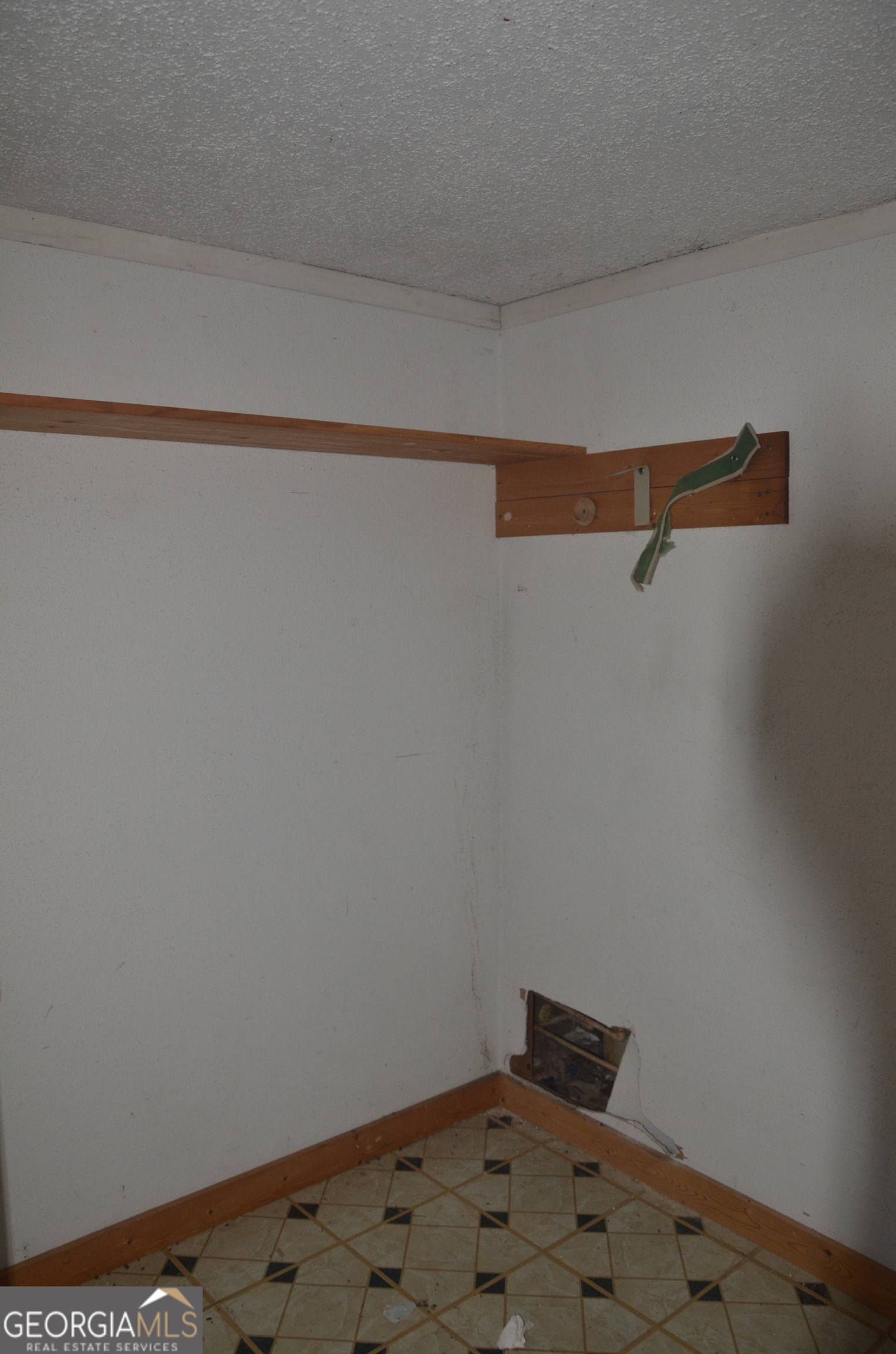 569 Crooked River Drive Property Photo 10